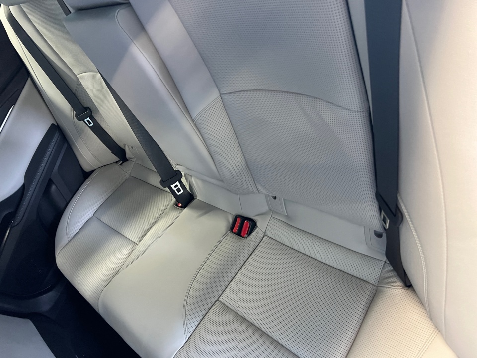 4T1DAACKXTU292041 2026 Toyota Camry XLE