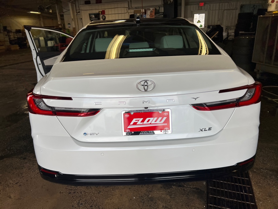 4T1DAACKXTU292041 2026 Toyota Camry XLE