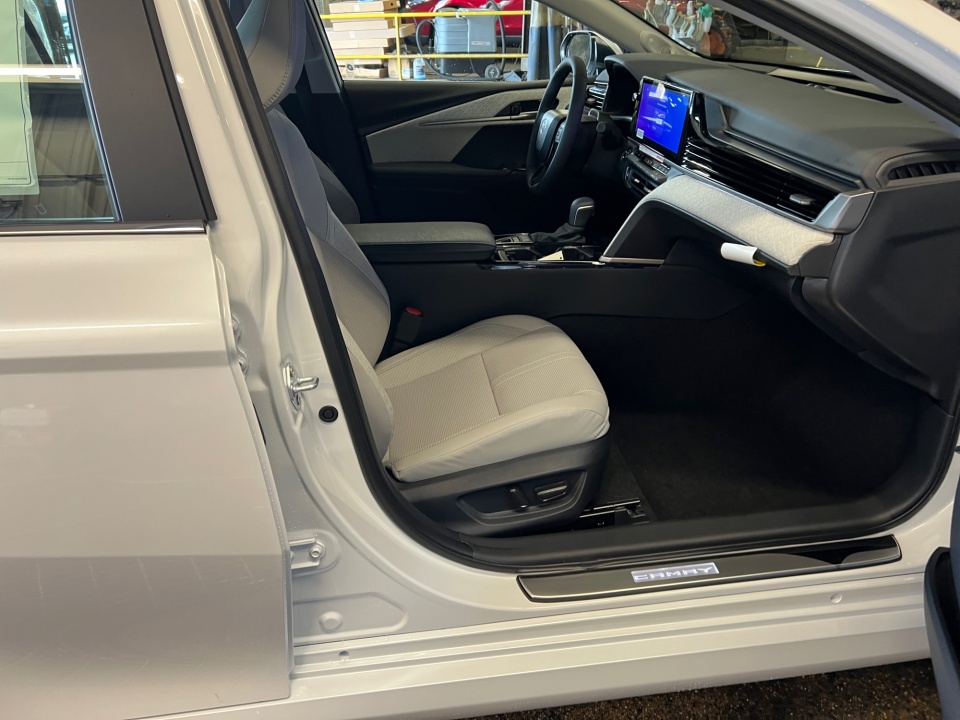 4T1DAACKXTU292041 2026 Toyota Camry XLE