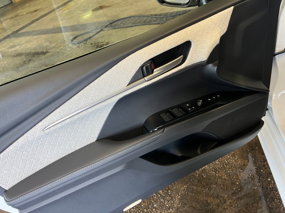 4T1DAACKXTU292041 2026 Toyota Camry XLE