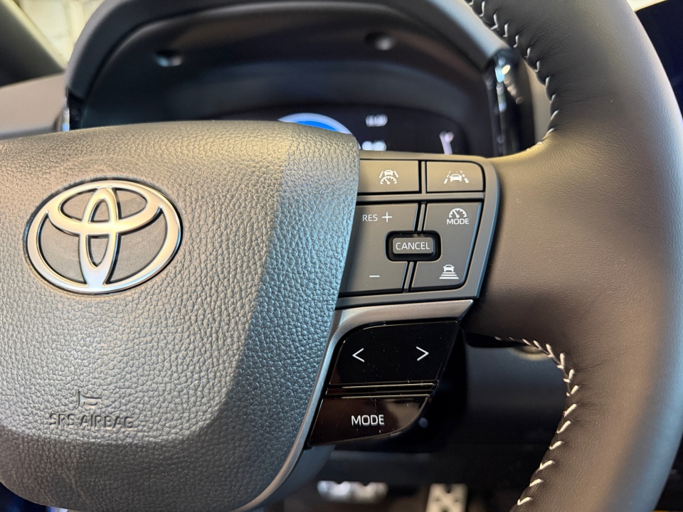 4T1DBADK8TU062235 2026 Toyota Camry SE