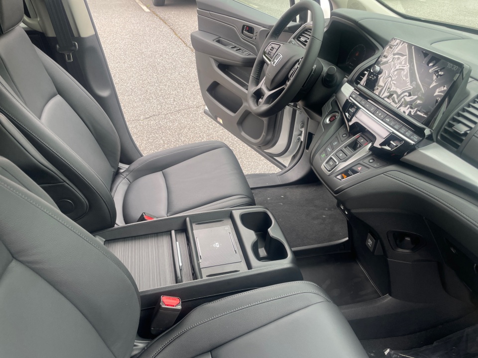 5FNRL6H62TB065223 2026 Honda Odyssey EX-L