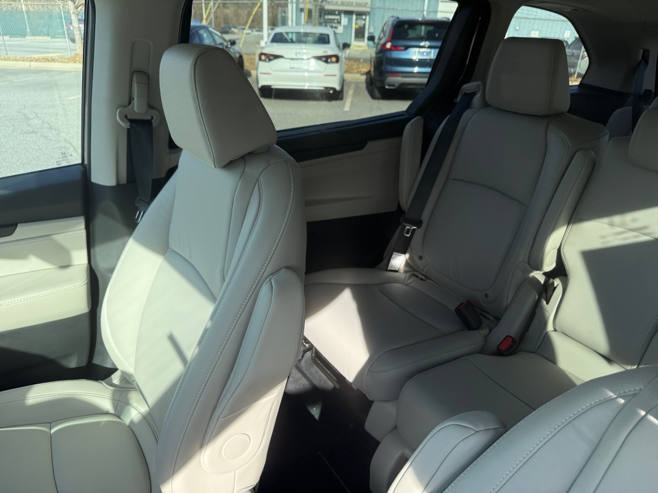 5FNRL6H67TB027776 2026 Honda Odyssey EX-L