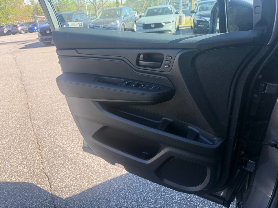 5FNRL6H68TB056428 2026 Honda Odyssey EX-L