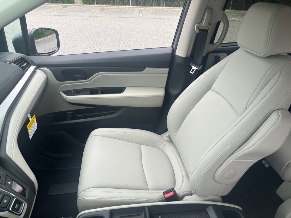 5FNRL6H69TB038066 2026 Honda Odyssey EX-L