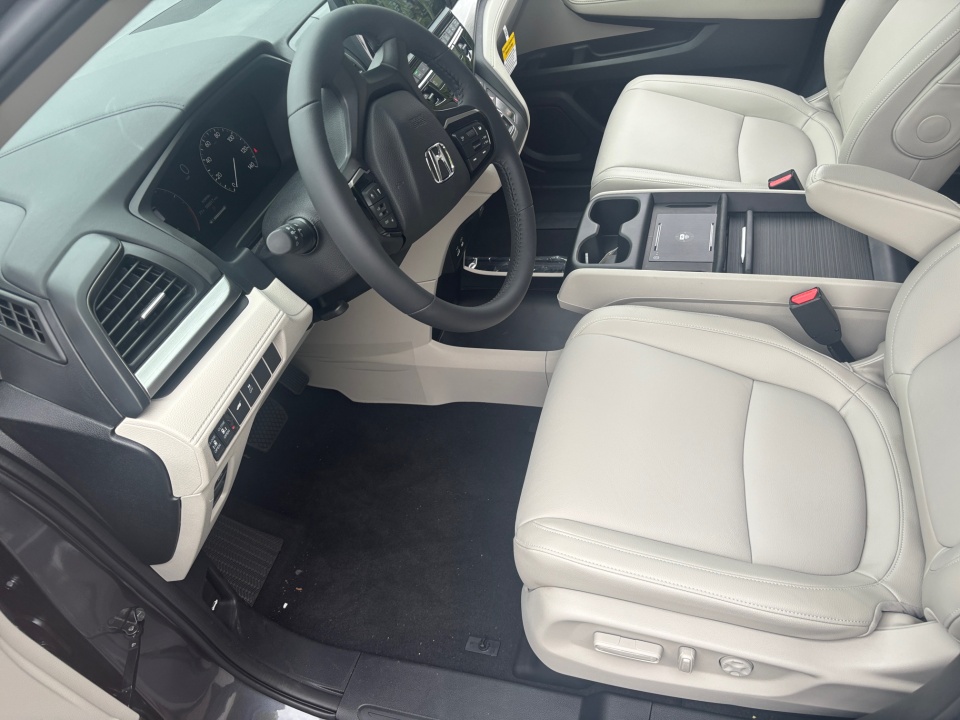 5FNRL6H69TB038066 2026 Honda Odyssey EX-L