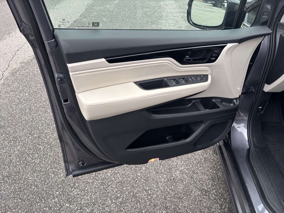 5FNRL6H69TB038066 2026 Honda Odyssey EX-L