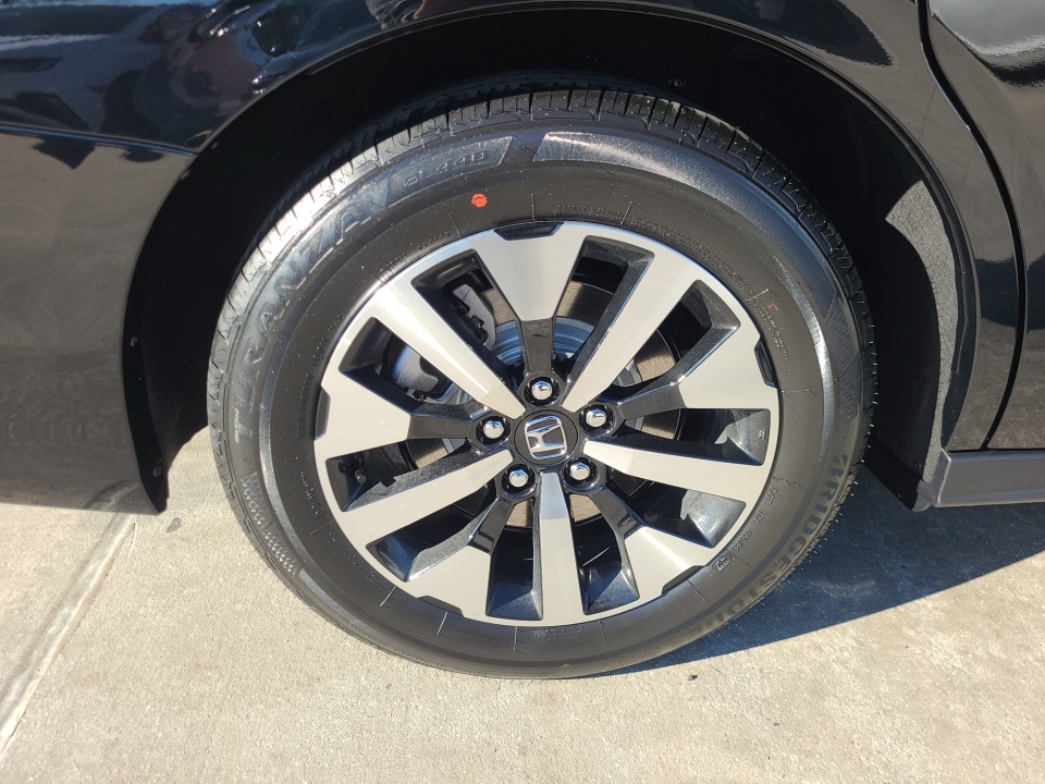 5FNRL6H69TB039220 2026 Honda Odyssey EX-L