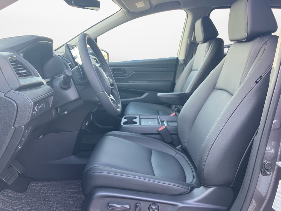 5FNRL6H6XTB054261 2026 Honda Odyssey EX-L