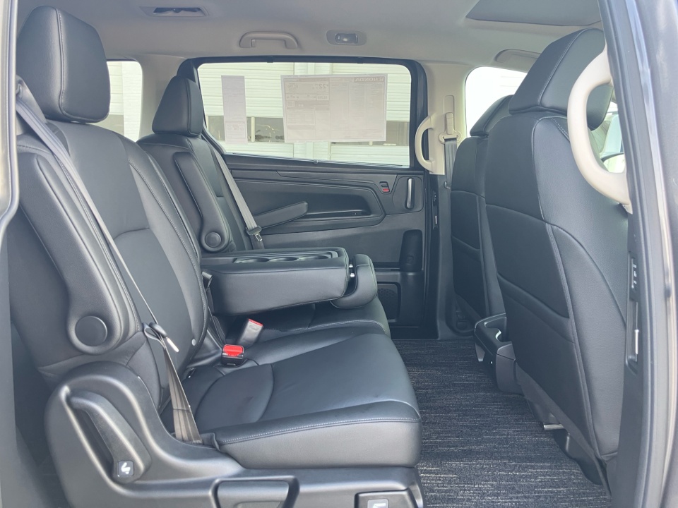 5FNRL6H6XTB054261 2026 Honda Odyssey EX-L