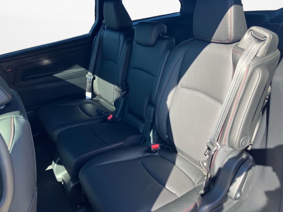 5FNRL6H75TB042169 2026 Honda Odyssey Sport-L