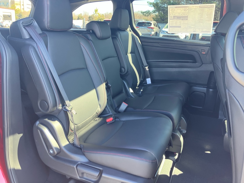 5FNRL6H75TB042169 2026 Honda Odyssey Sport-L