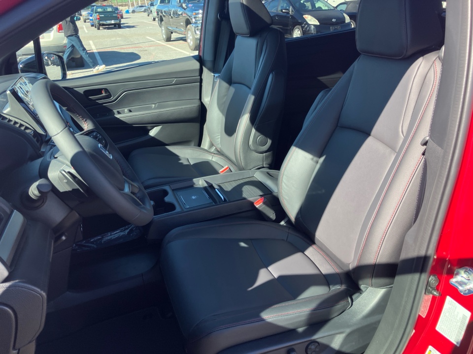 5FNRL6H75TB042169 2026 Honda Odyssey Sport-L