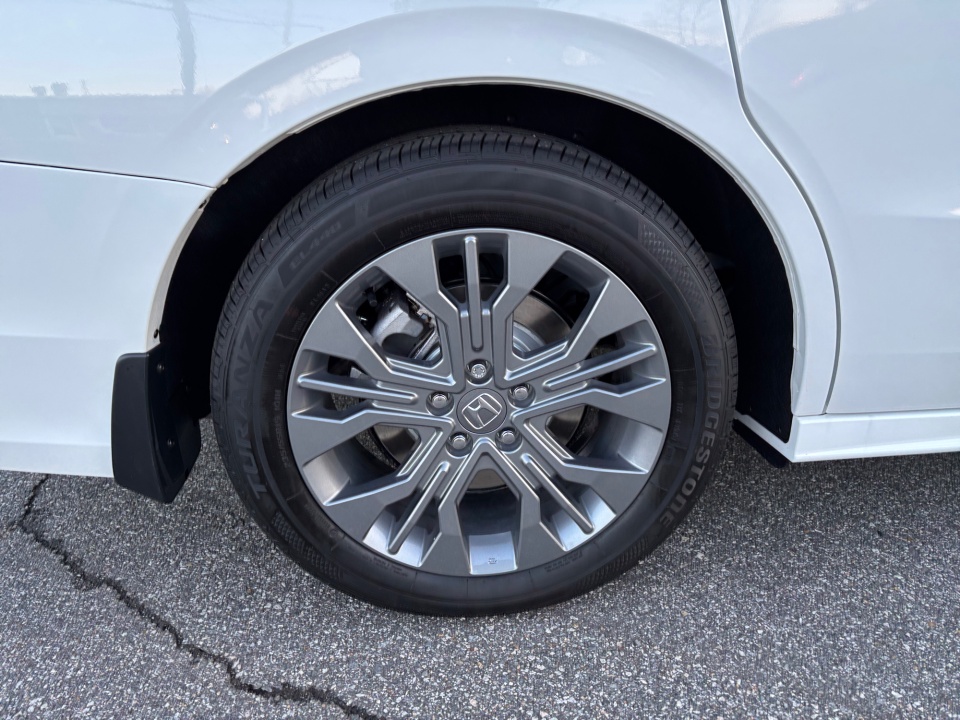 5FNRL6H86TB023820 2026 Honda Odyssey Touring