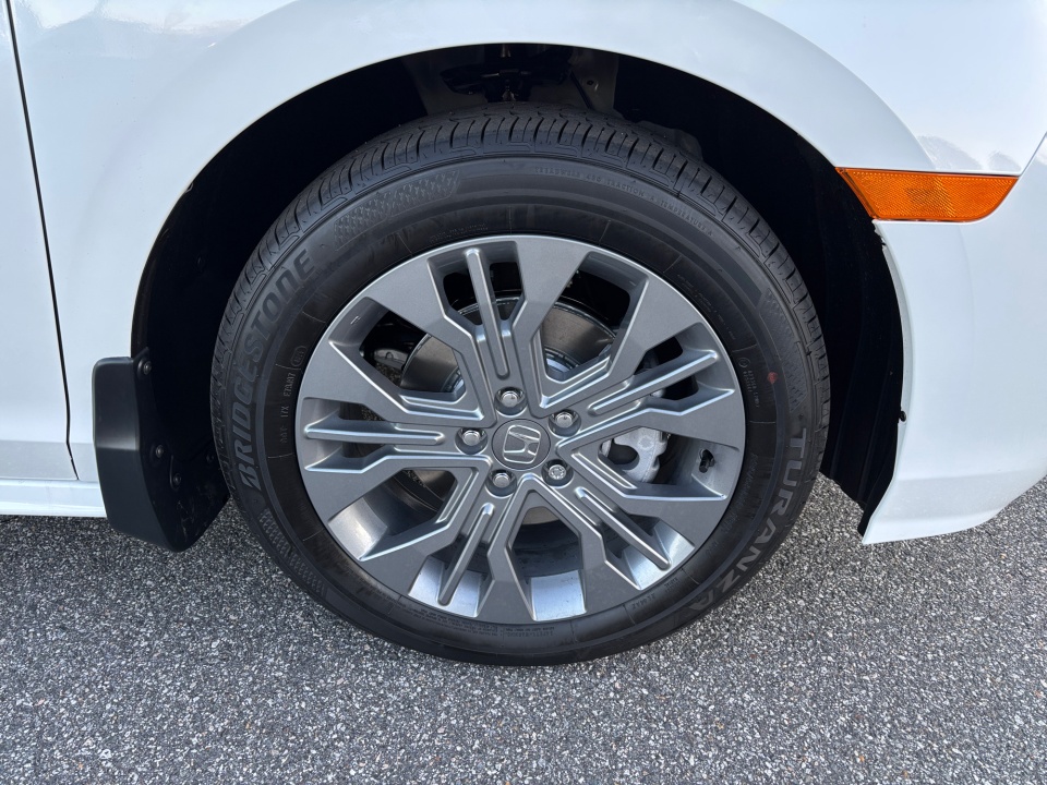 5FNRL6H86TB023820 2026 Honda Odyssey Touring