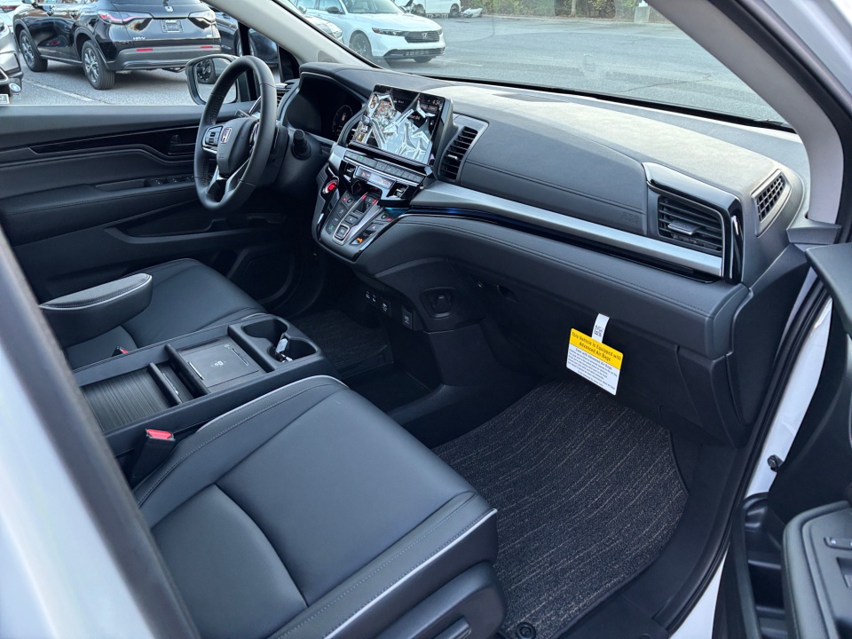 5FNRL6H86TB023820 2026 Honda Odyssey Touring