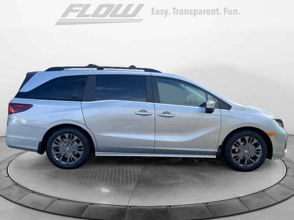 5FNRL6H86TB060303 2026 Honda Odyssey Touring