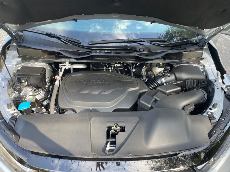 5FNRL6H86TB060303 2026 Honda Odyssey Touring