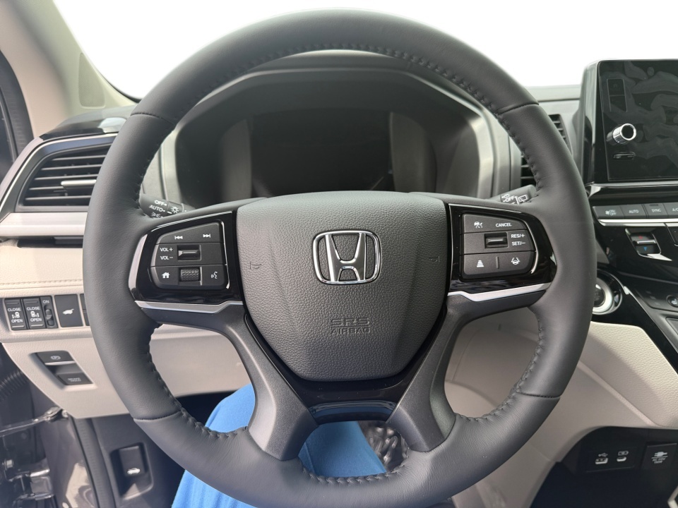 5FNRL6H87TB084738 2026 Honda Odyssey Touring