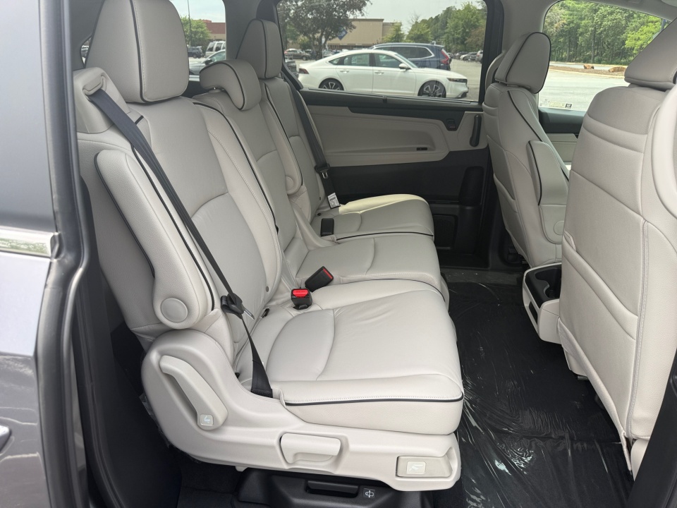 5FNRL6H87TB084738 2026 Honda Odyssey Touring