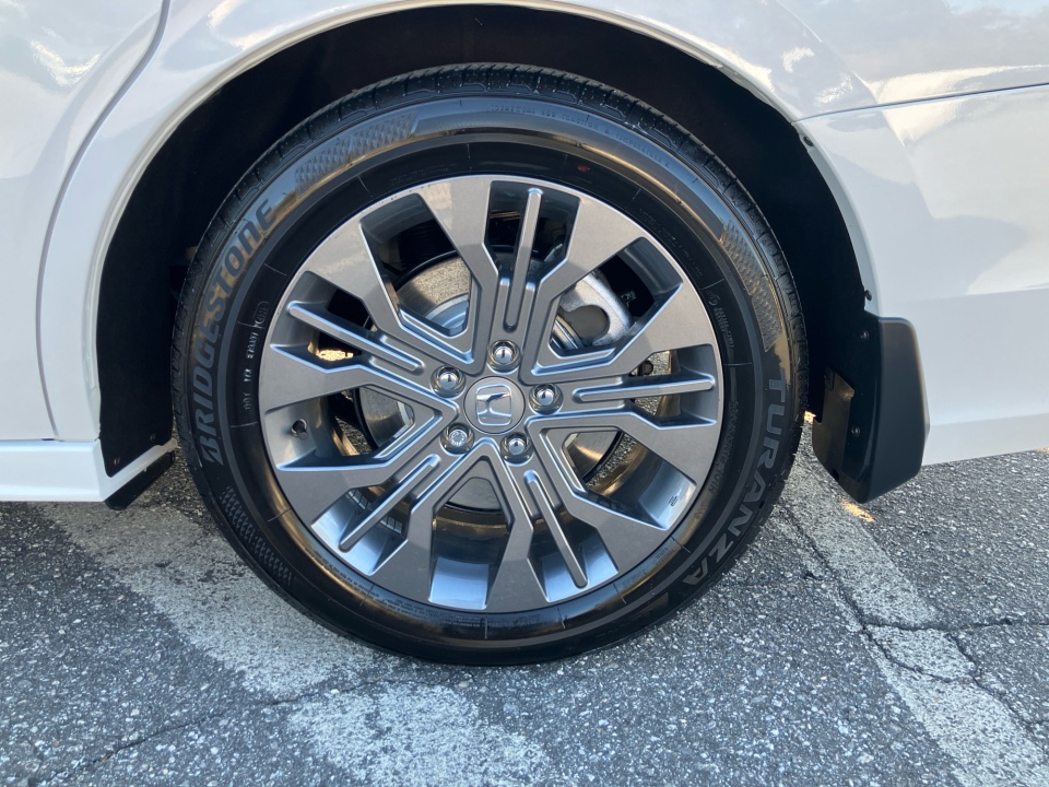 5FNRL6H89TB041695 2026 Honda Odyssey Touring