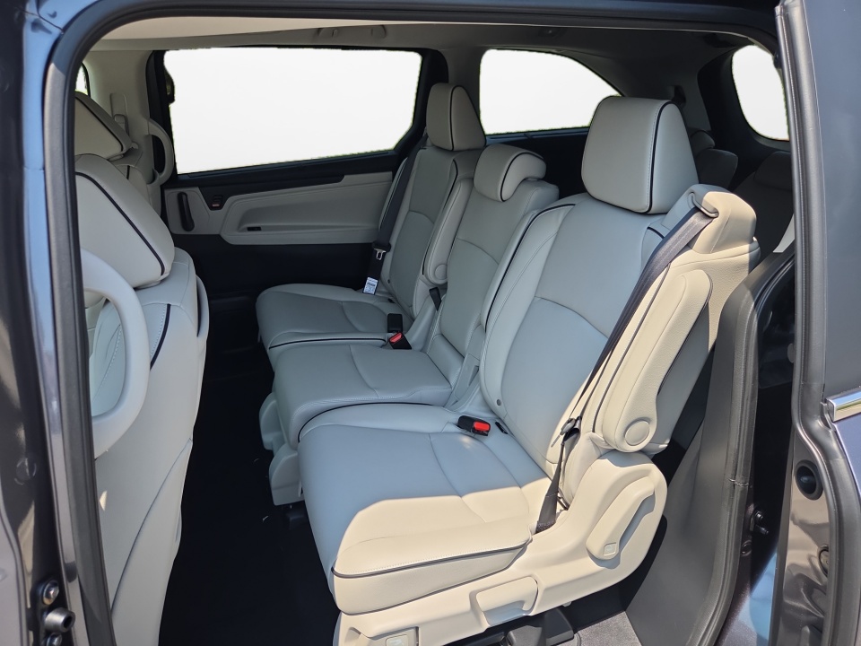 5FNRL6H89TB083249 2026 Honda Odyssey Touring