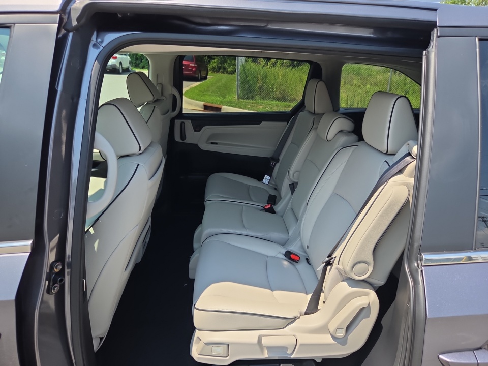 5FNRL6H89TB083249 2026 Honda Odyssey Touring