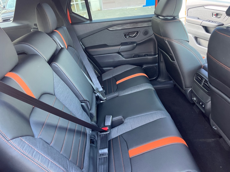 5FNYF9H51TB052300 2026 Honda Passport AWD TrailSport