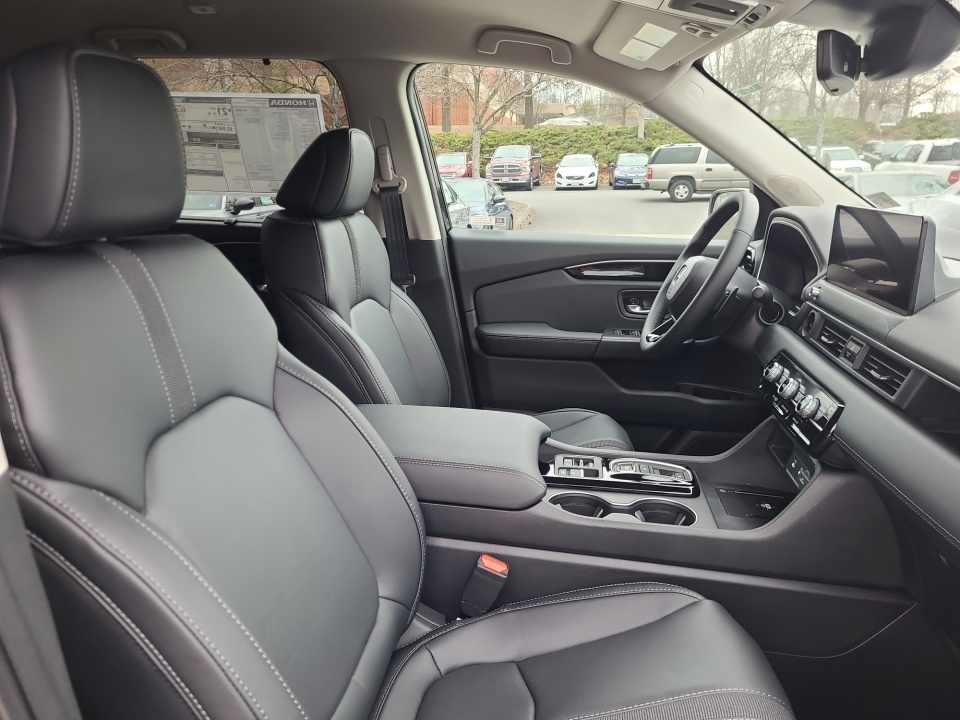 5FNYG1H44TB016509 2026 Honda Pilot EX-L