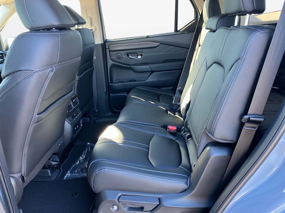 5FNYG1H70TB007557 2026 Honda Pilot Touring