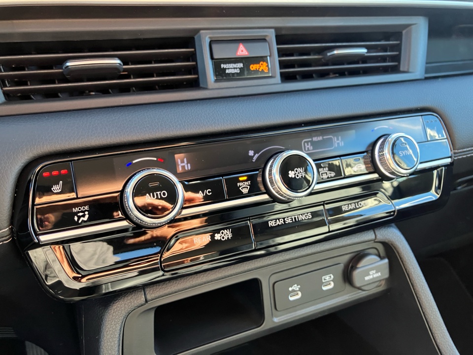 5FNYG1H70TB007557 2026 Honda Pilot Touring