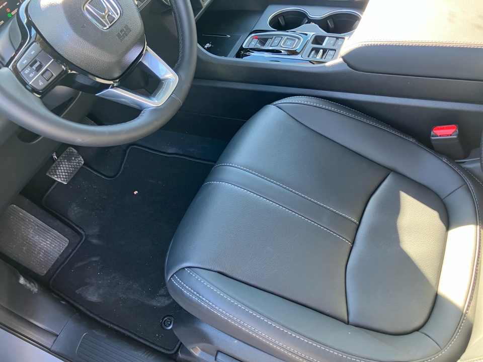 5FNYG1H70TB007557 2026 Honda Pilot Touring