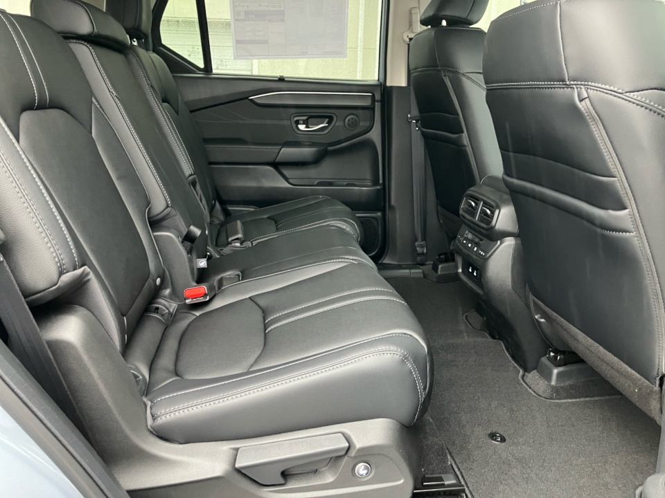 5FNYG1H70TB010345 2026 Honda Pilot Touring