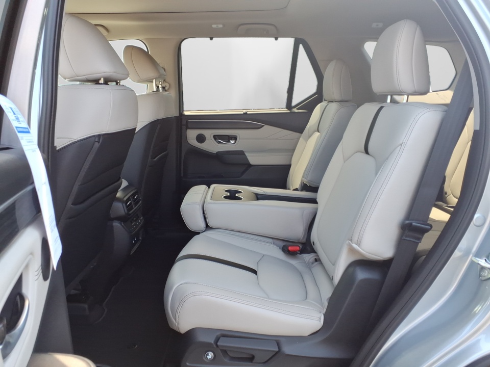 5FNYG1H76TB037985 2026 Honda Pilot Touring