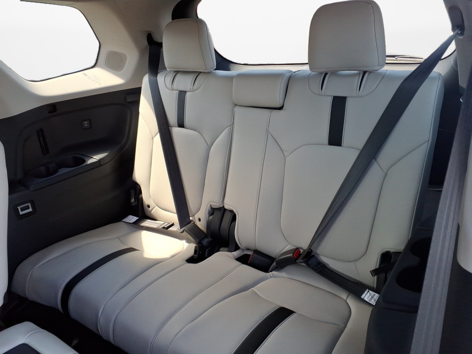 5FNYG1H76TB037985 2026 Honda Pilot Touring
