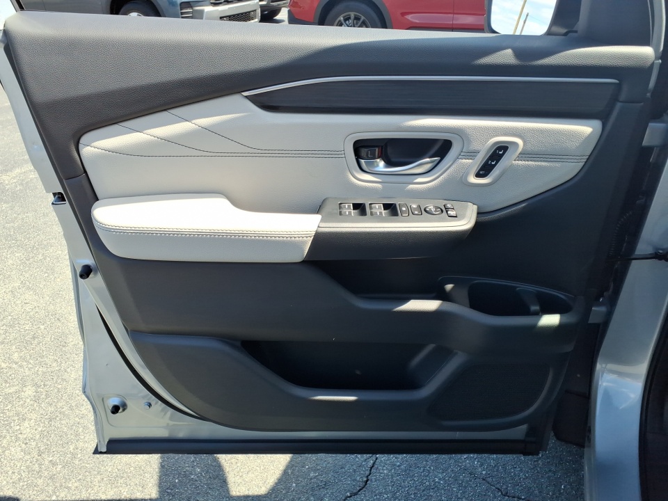 5FNYG1H76TB037985 2026 Honda Pilot Touring