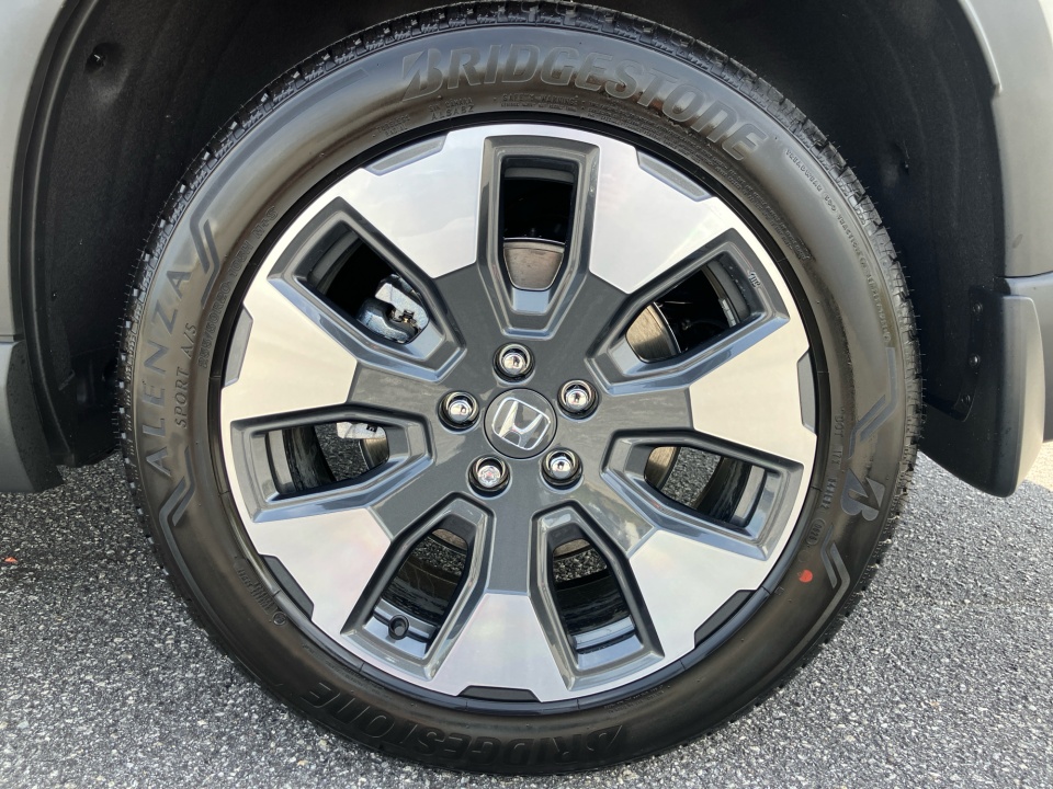 5FNYG1H7XTB015097 2026 Honda Pilot Touring