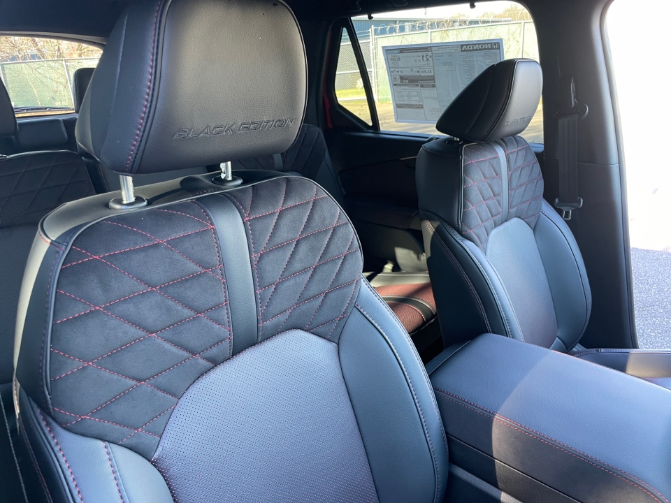 5FNYG1H95TB017454 2026 Honda Pilot Black Edition