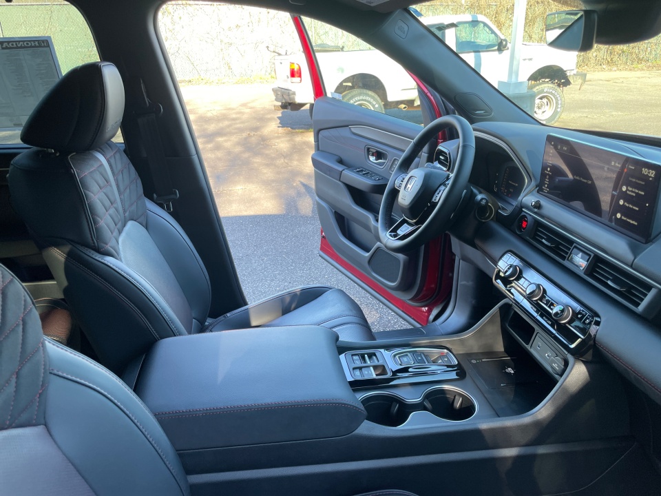 5FNYG1H95TB017454 2026 Honda Pilot Black Edition