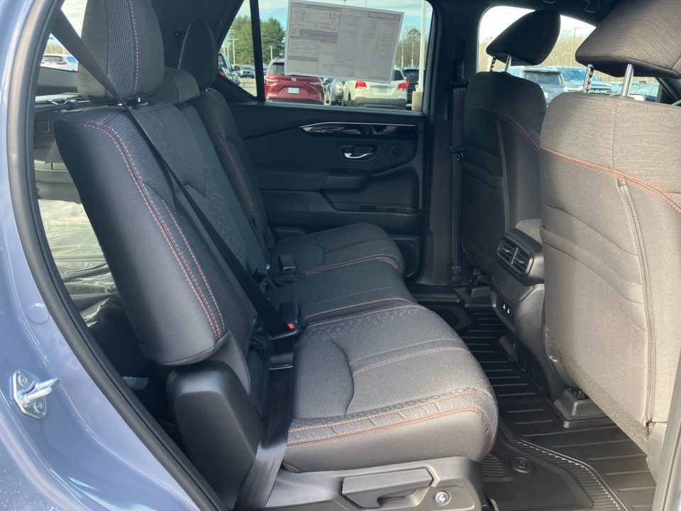 5FNYG2H30TB000269 2026 Honda Pilot Sport