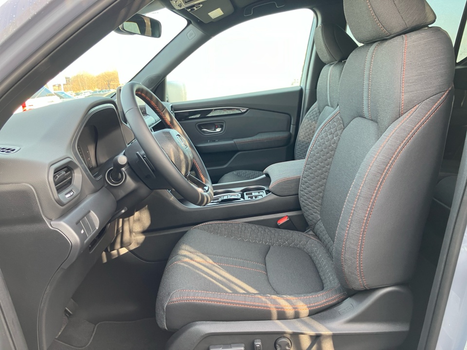 5FNYG2H31TB000278 2026 Honda Pilot Sport