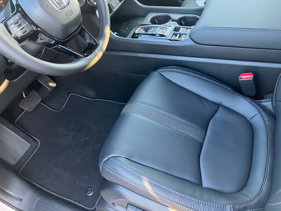 5FNYG2H42TB004137 2026 Honda Pilot EX-L