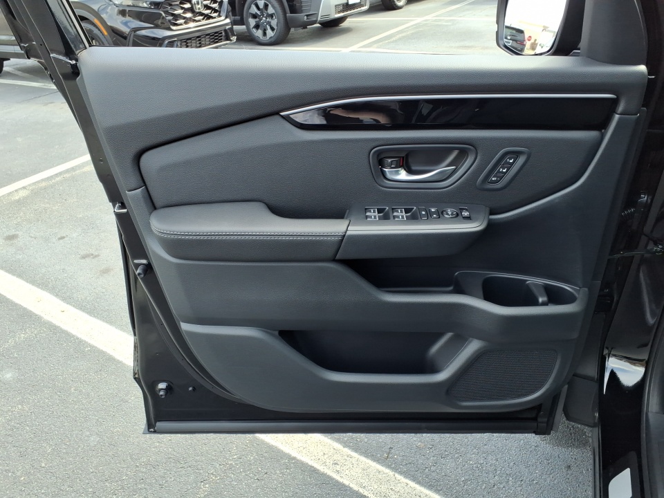 5FNYG2H43TB002655 2026 Honda Pilot EX-L