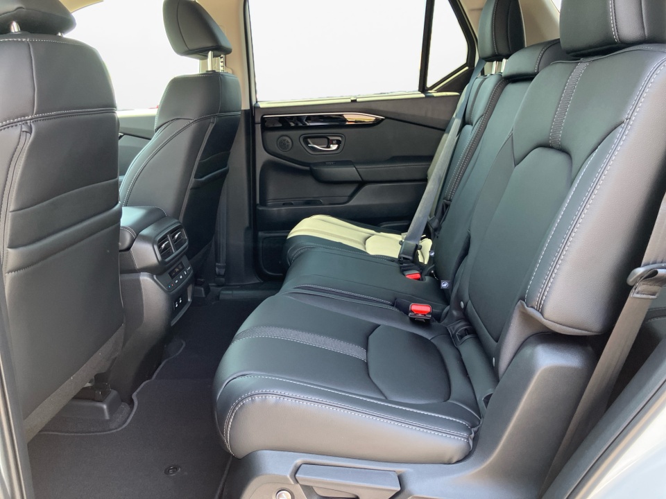 5FNYG2H44TB007640 2026 Honda Pilot EX-L