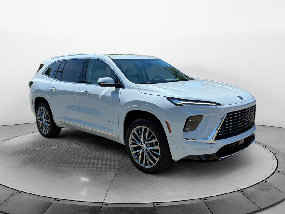 used 2026 Buick Enclave Avenir FWD