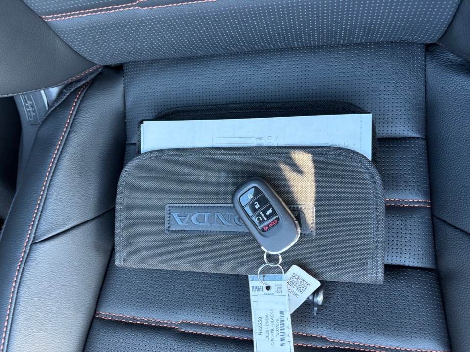 5J6RS6H83TL007679 2026 Honda CR-V Hybrid AWD Sport-L