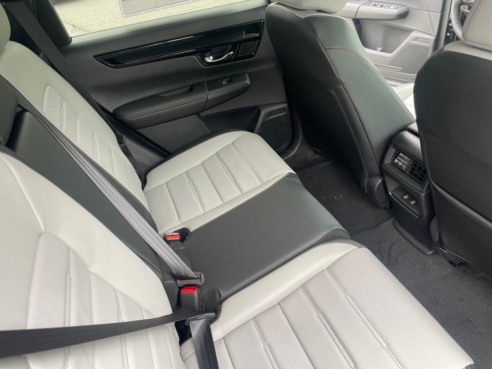 5J6RS6H93TL026435 2026 Honda CR-V Hybrid AWD Sport Touring