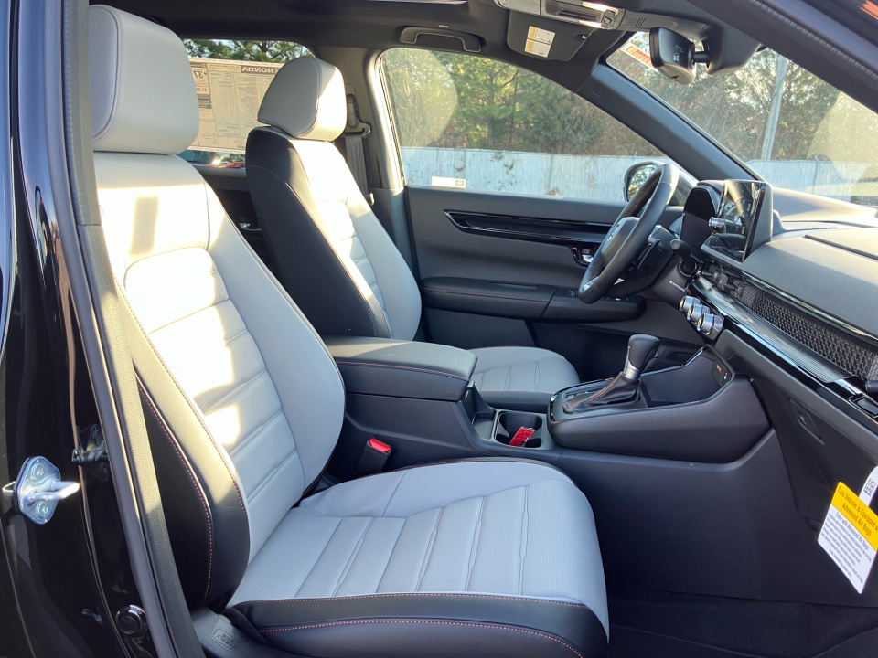 5J6RS6H97TL013915 2026 Honda CR-V Hybrid AWD Sport Touring