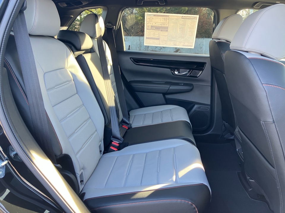 5J6RS6H97TL013915 2026 Honda CR-V Hybrid AWD Sport Touring