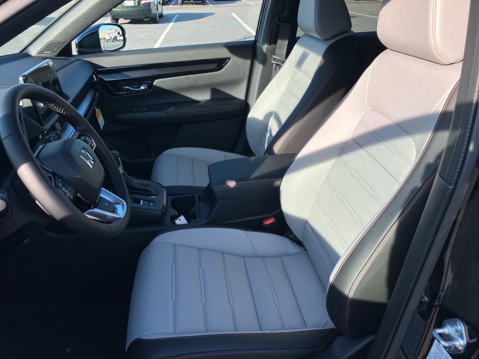 5J6RS6H97TL013915 2026 Honda CR-V Hybrid AWD Sport Touring